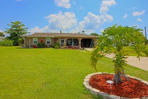 401 Chestnut3329 Beautiful Port Charlotte Pool Home