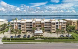 Upgraded Waterfront Condo with Million Dollar Views Upgraded Waterfront Condo with Million Dollar Views