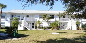 Stunning Condo Overlooking Deep Creek Golf Course Stunning Condo Overlooking Deep Creek Golf Course