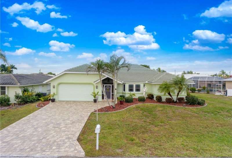 Gulf Access Punta Gorda Isles Updated Home