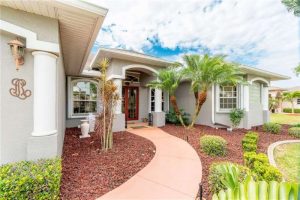 Gorgeous Burnt Store Meadows Pool Home